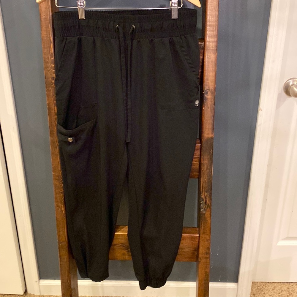 HH works by Healing Hands scrub jogger bottom